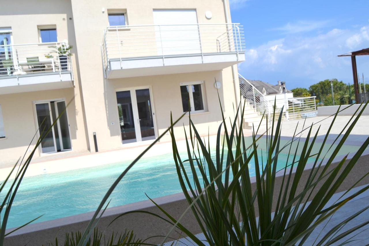 Zen Ar Holiday-Home بسكييرا ديل غاردا المظهر الخارجي الصورة